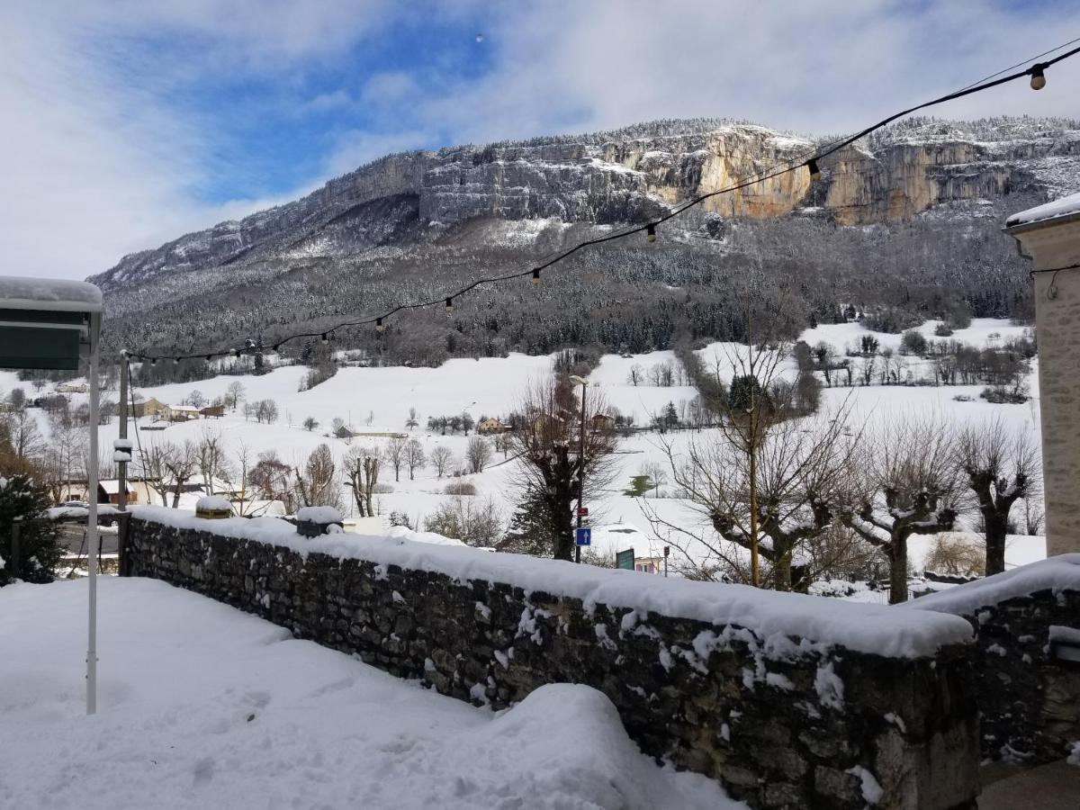 Restaurant Hotel Du Vercors Saint-Martin-en-Vercors エクステリア 写真