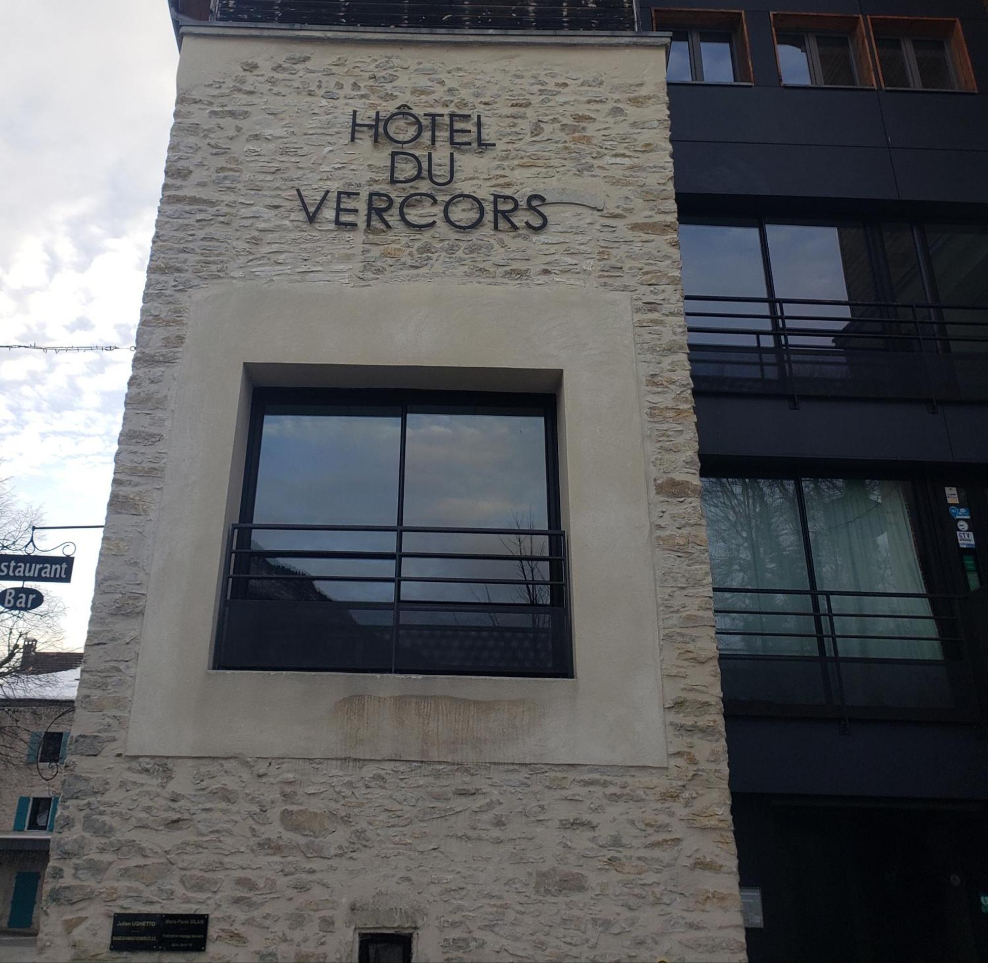 Restaurant Hotel Du Vercors Saint-Martin-en-Vercors エクステリア 写真